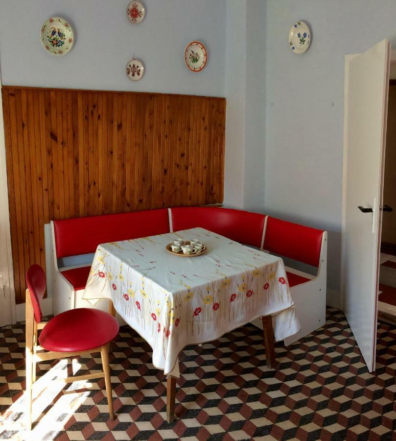 Julius Vendeghaz Hotel Шопрон Екстериор снимка